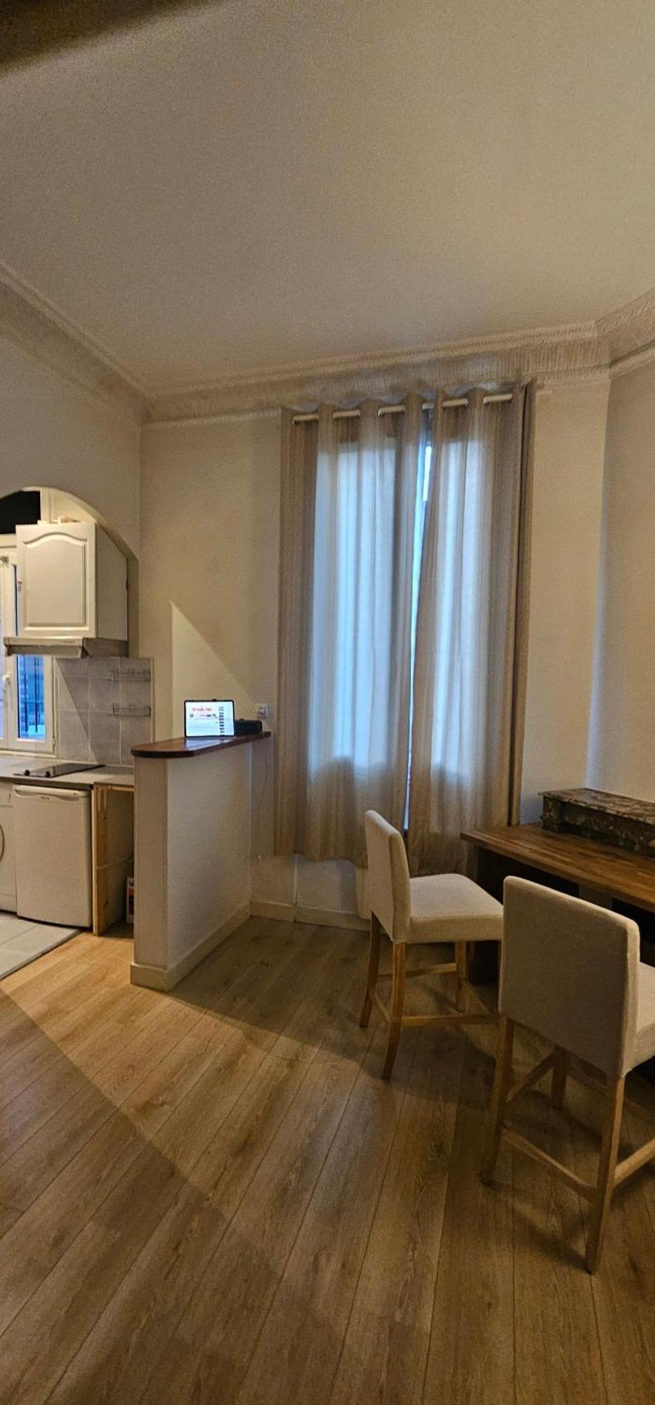 Studio Cosy クリシー エクステリア 写真